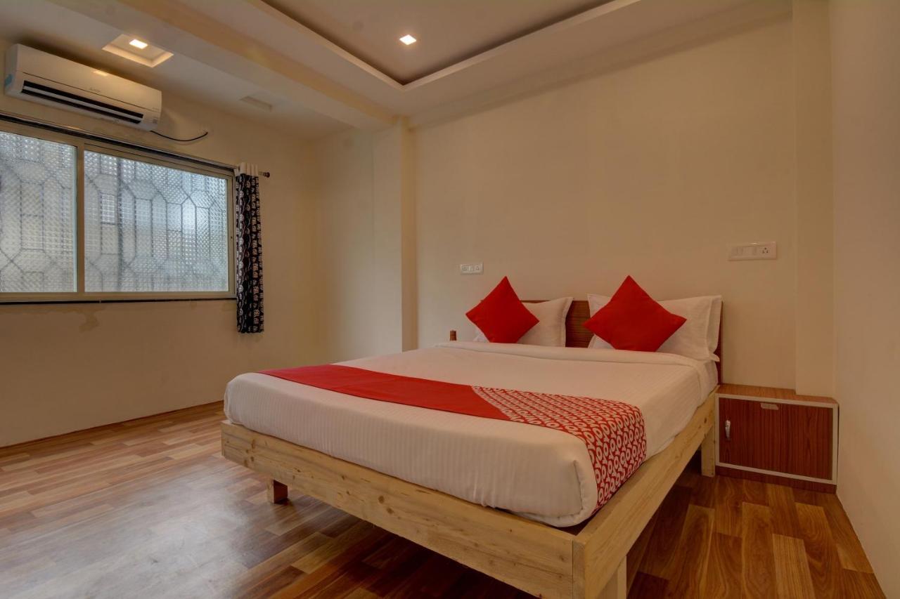 Oyo Flagship 47178 Pakko Inn Pune Exterior photo